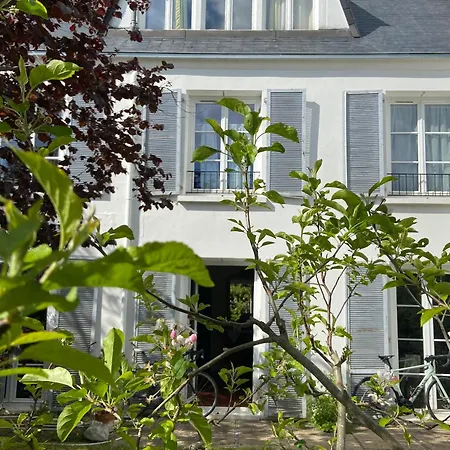 Homestay Grand Paris Sud Chbre Privee *